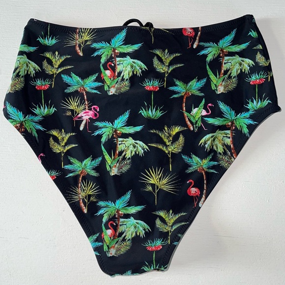 CUPSHE 2-Piece Swimsuit with flamingos M - Picture 5 of 5